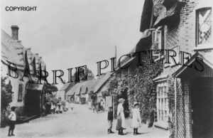 Moreton, Village c1910