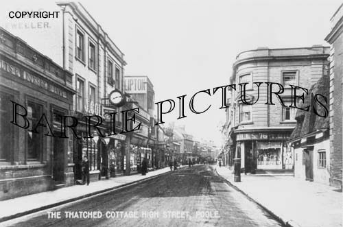 Poole, High Street Thatched Cottage c1910
