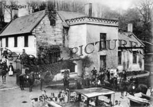 Stourton, The Hunt at the Spread Eagle c1920