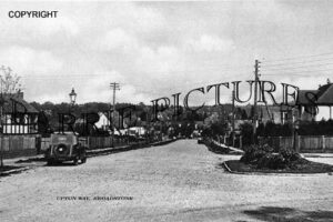 Broadstone, Upton Way c1950