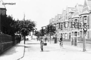 Burnham, College Street c1920
