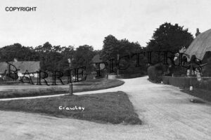 Crawley, Village c1930