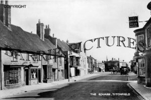 Titchfield, The Square c1925