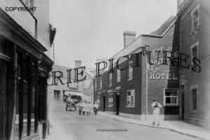 Fordingbridge, The Greyhound Hotel c1900
