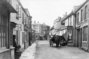 Hythe, High Street c1900